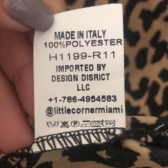 Leopard Print Top - Picture 2 of 5